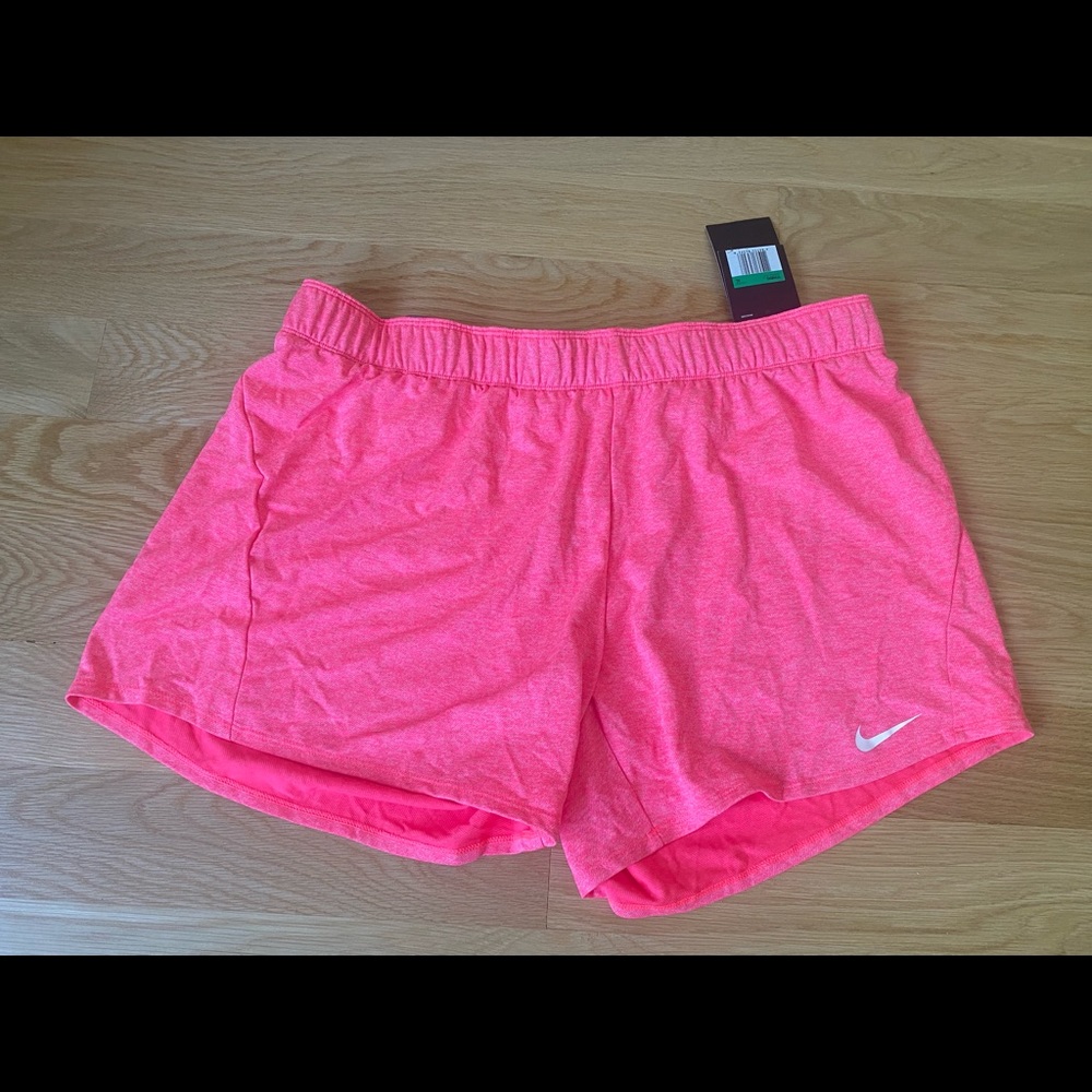 Nike Dri Fit training shorts Womens size XL NWT